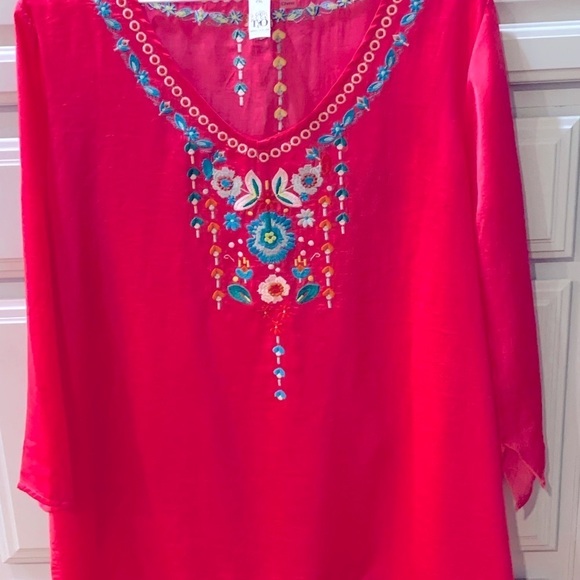 thomas& olivia Tops - Thomas & Olivia blouse